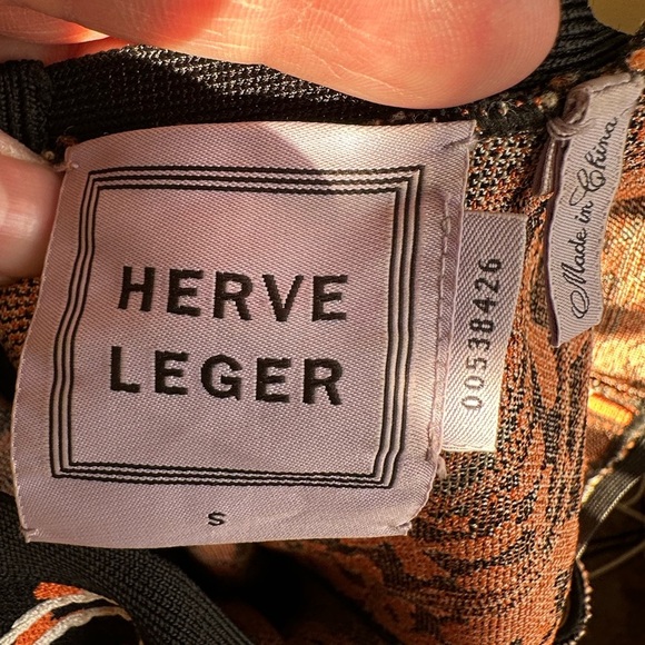 Herve Leger vintage dress Sleeveless Scoop Neck Midi size small leopard print - Picture 2 of 7